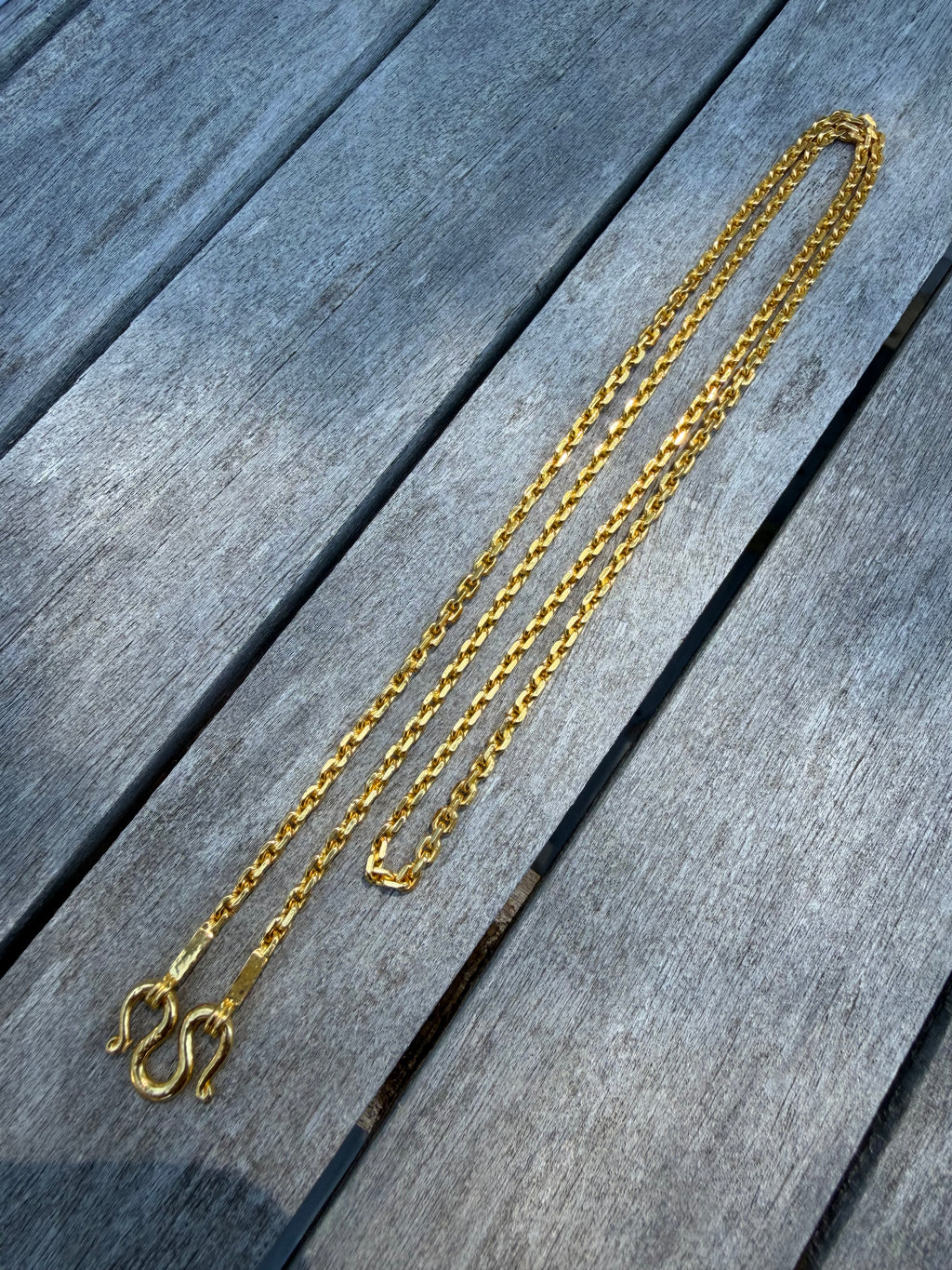 37.5g | 24" | 2.3mm Anchor Chain | 24k