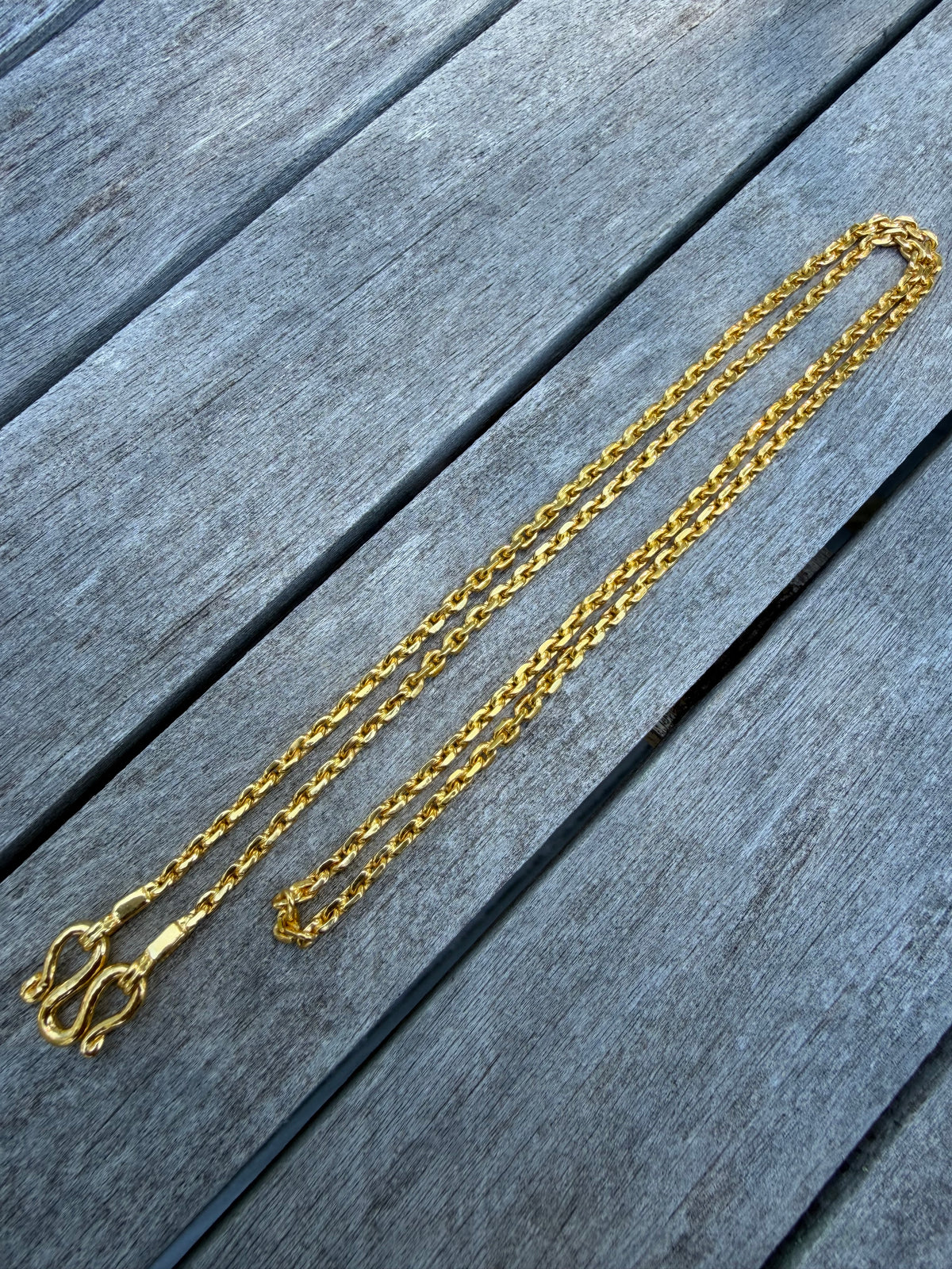 37.5g | 24" | 2.3mm Anchor Chain | 24k