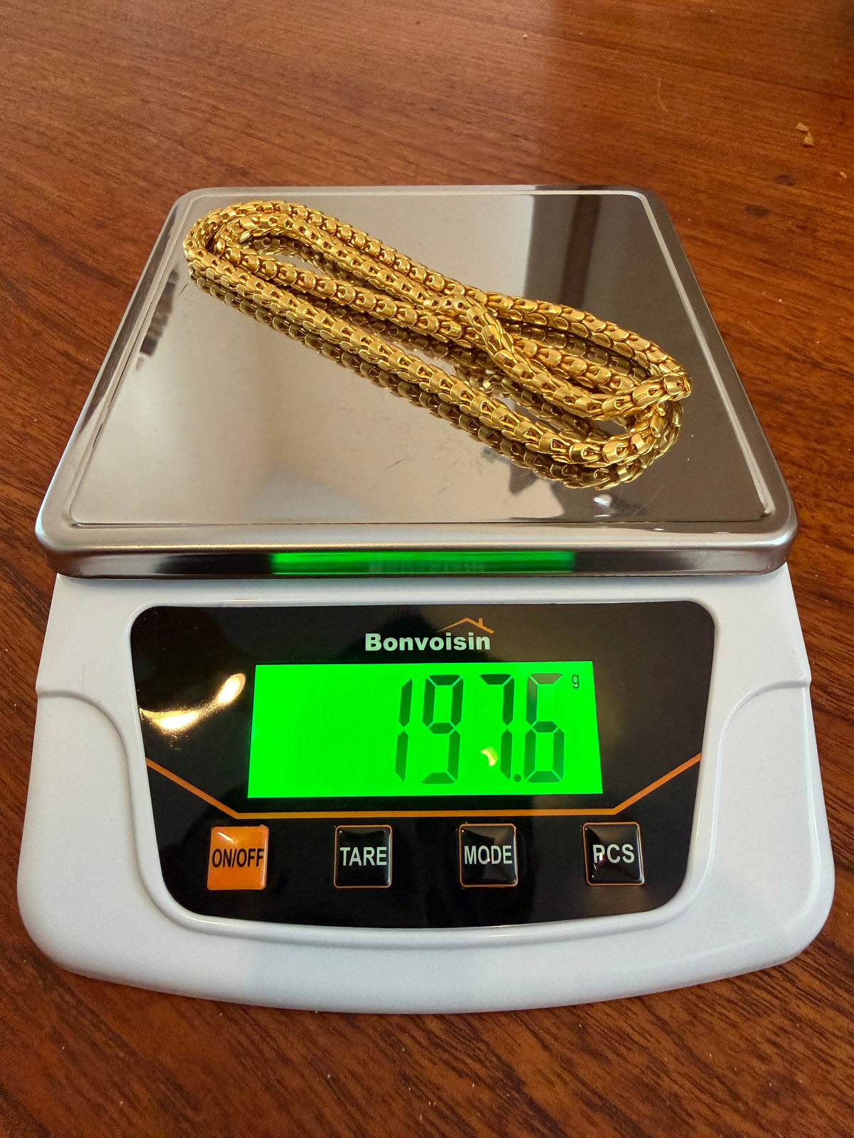 197.6g | 23.5" | 5.8mm Dragonscale Chain | 24k