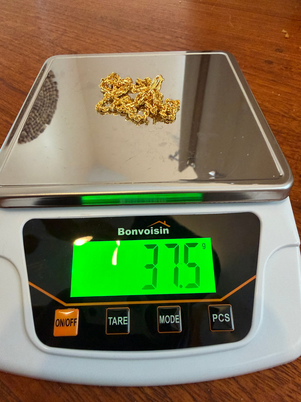 37.5g | 24" | 2.3mm Anchor Chain | 24k