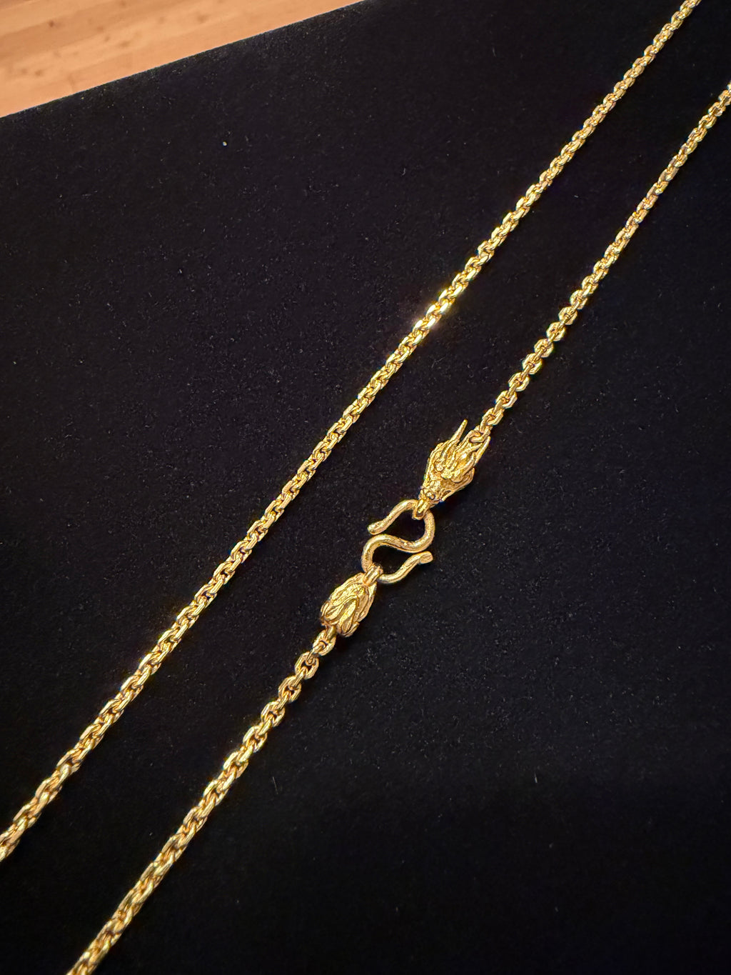 26.6g | 2mm | 24” | 24k Dragon Anchor Chain